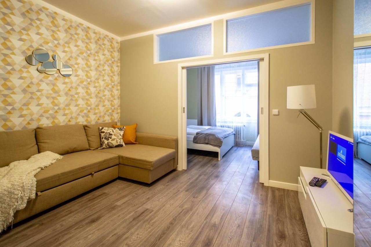 Old Town Rybna Apt By Ruterra Apartmán