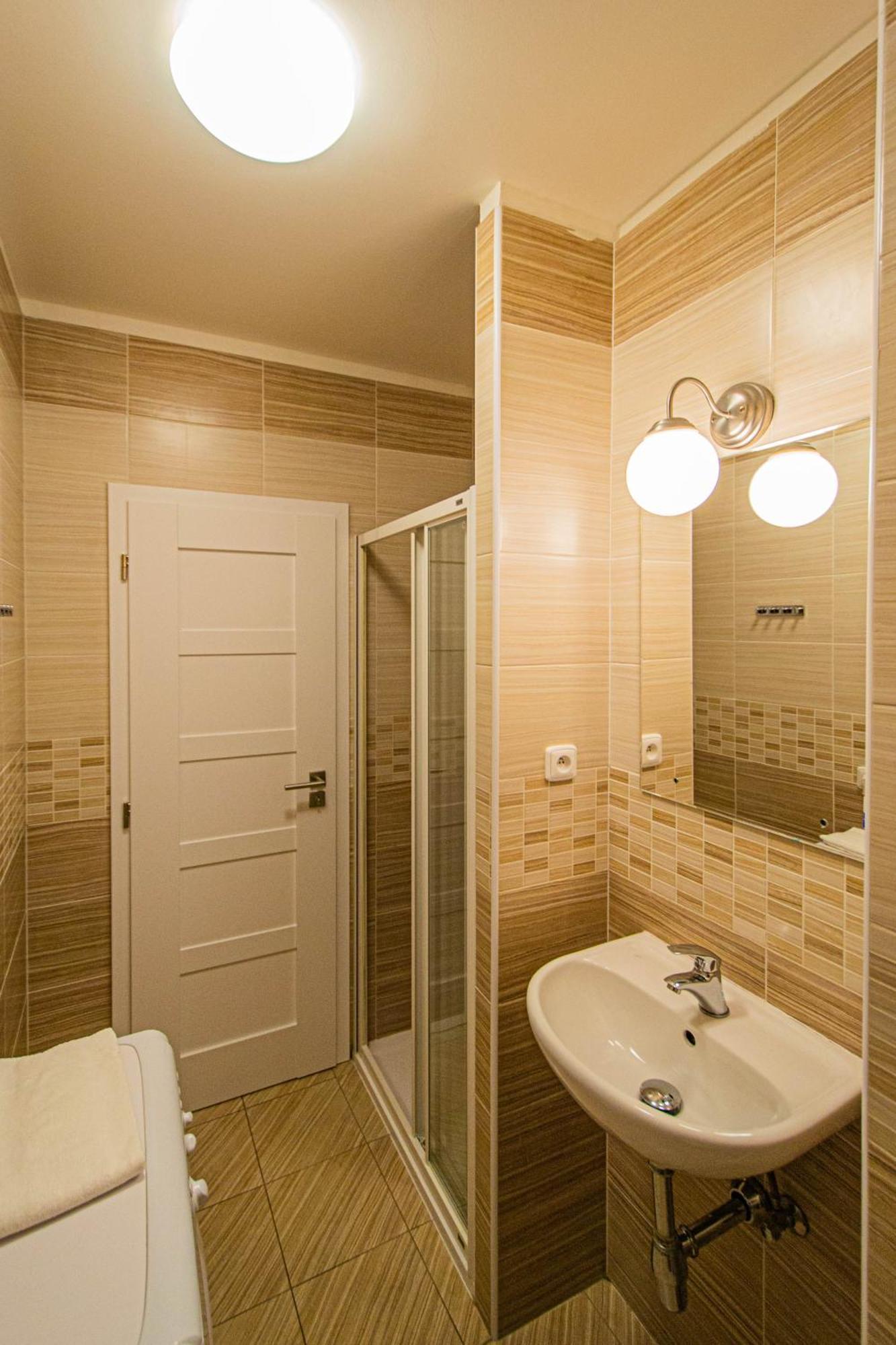 Apartment Old Town Rybna Apt By Ruterra